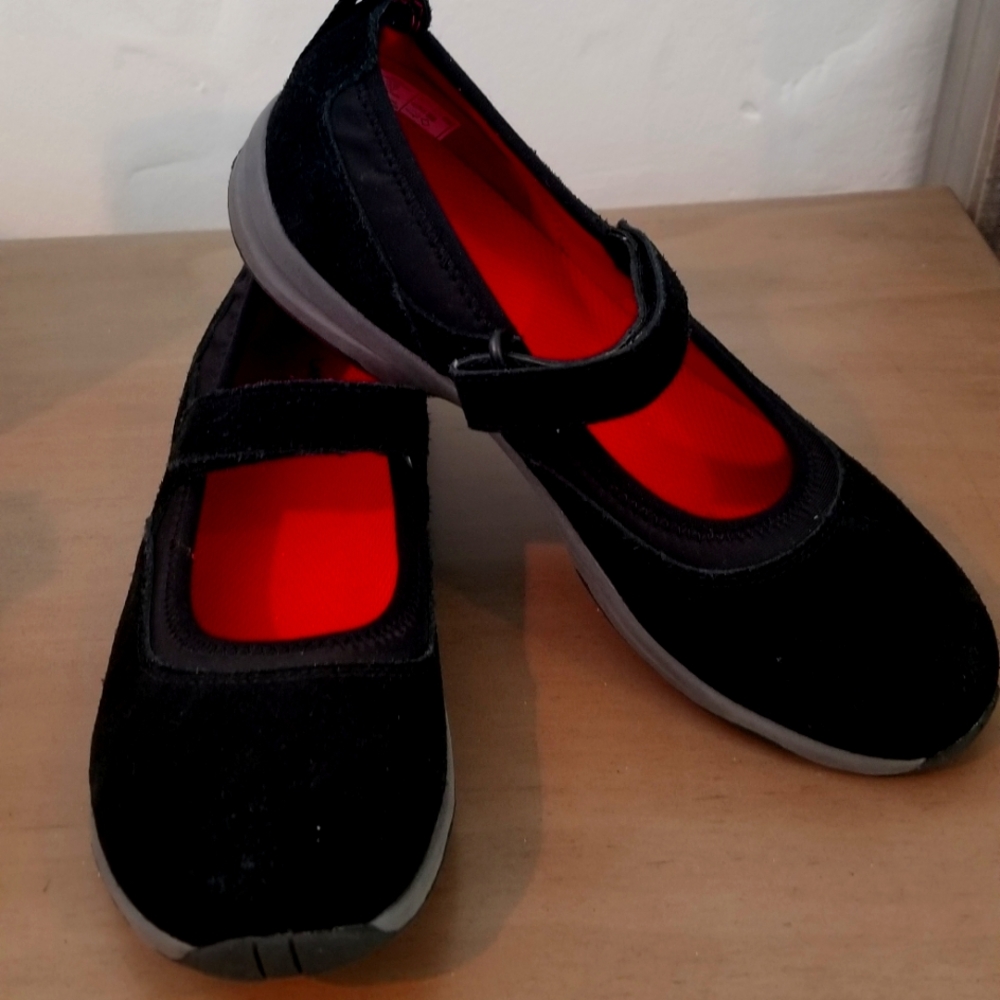 LAND'S END WOMENS MARY JANE FLATS